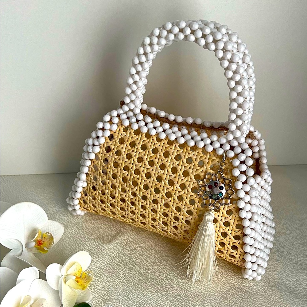 Rattan mini bead bag